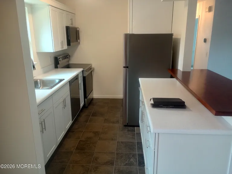 3 Primrose Ln #B — Photo 10