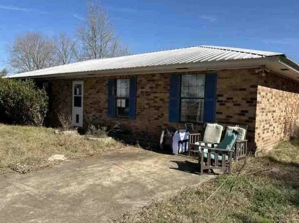 4417 Chataignier Rd, Ville Platte, LA 70586