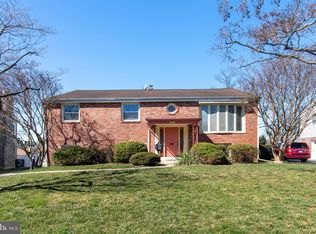 1721 Sue Ellen Dr, Havertown, PA 19083