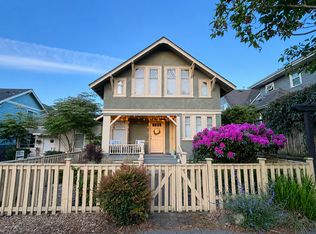 2106 6th Ave W #B, Seattle, WA 98119