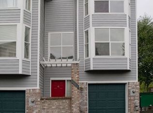 15718 SW Flagstone Dr, Beaverton, OR 97007