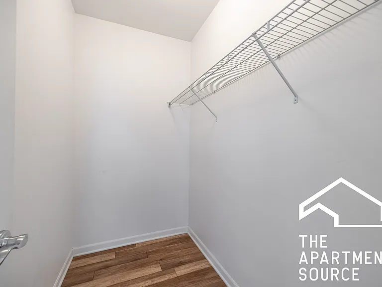 2700 W North Ave #204 — Photo 10