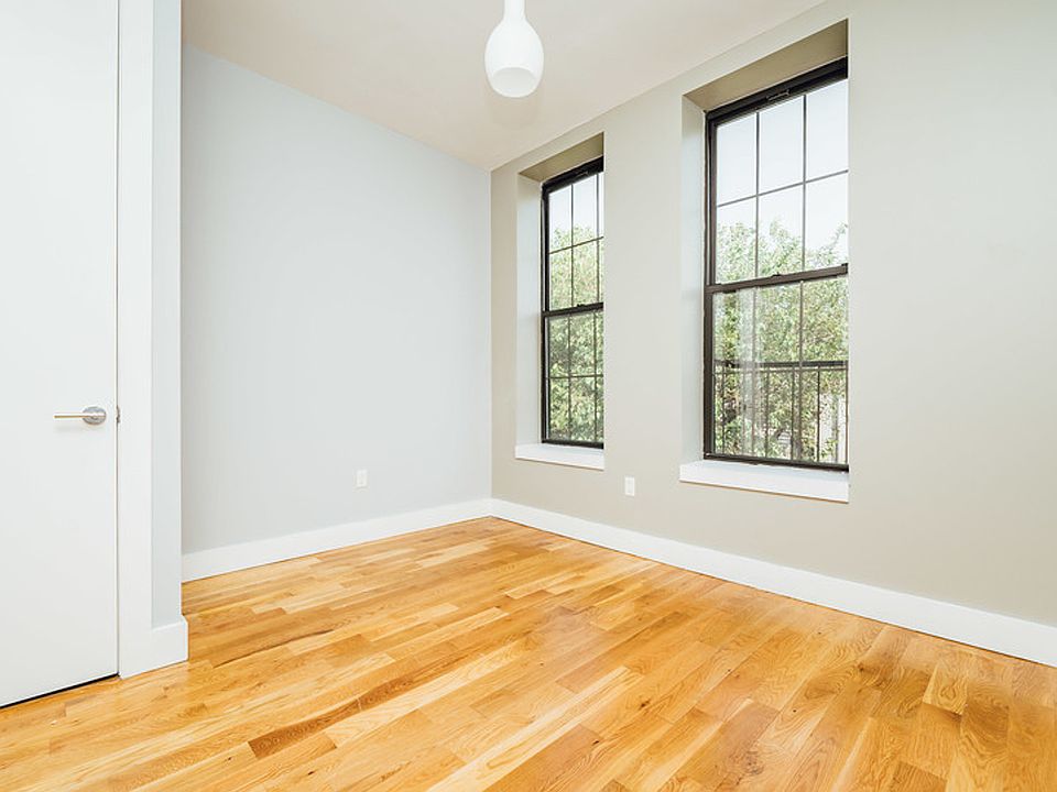 1st image of 360 Palmetto St APT 3R