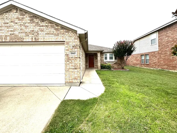 10445 Hideaway Trl, Fort Worth, TX 76131
