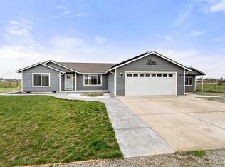 597 Bigham Brown Rd, Eagle Pt, OR 97524