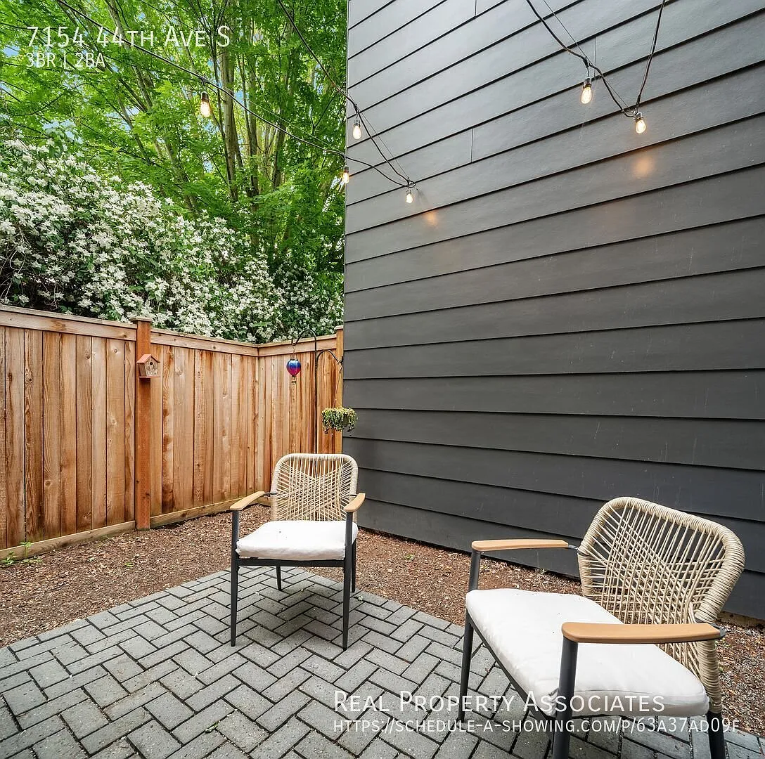 New Construction Home in Beacon Hill — Photo 4