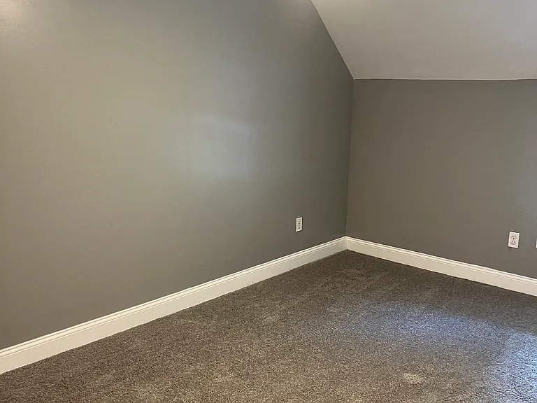 839 Steuben St — Photo 12