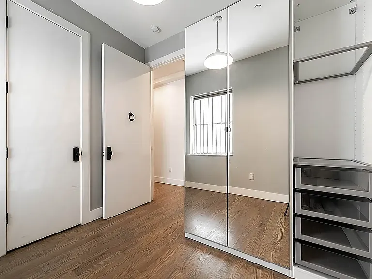 806 Saint Johns Pl #1B — Photo 7