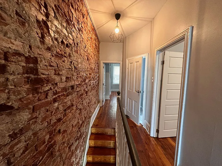 2049 E Cambria St — Photo 12