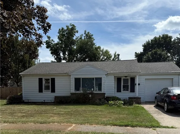 1314 Sussex Rd, Troy, OH 45373