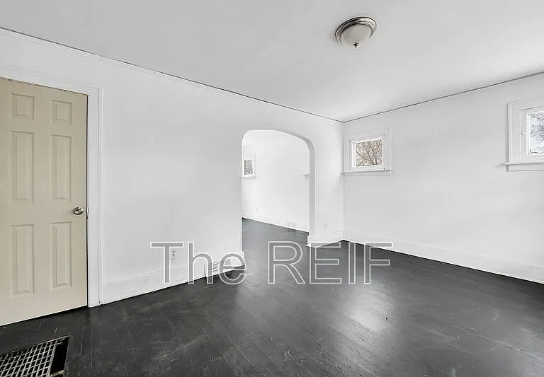 15906 Alden St — Photo 14