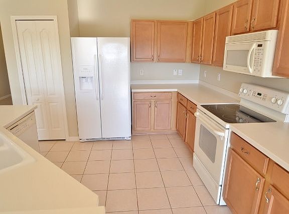 2nd image of 1605 Emerald Hill Way