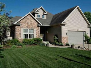 53114 Wildlife Dr, South Bend, IN 46628