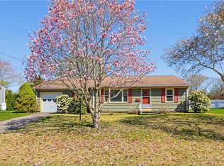 145 Glenwood Dr, North Kingstown, RI 02852