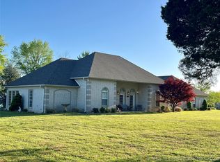 1919 E Smith Ferry Rd, Muskogee, OK 74403