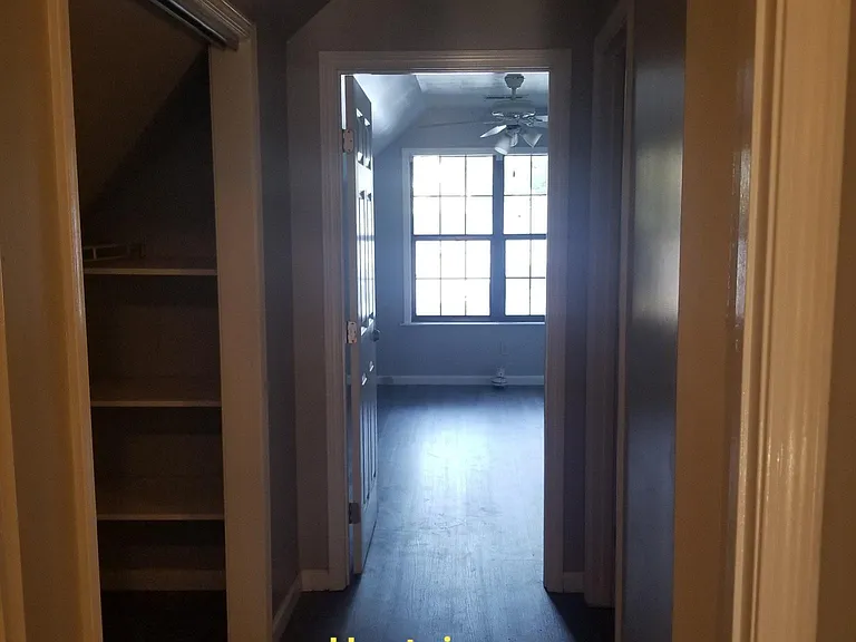 4825 Rolling Fields Dr — Photo 17
