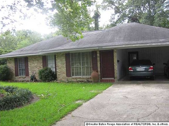 2nd image of 2356 S Magnolia Dr