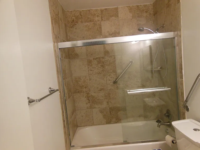 105 Lake Helen Dr — Photo 8
