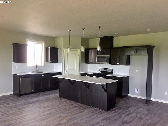 3rd image of 10504 NE 108th Ct