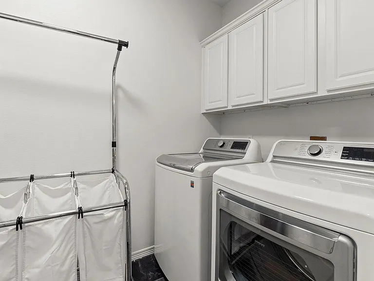 5094 Pleasure Lake Dr — Photo 23