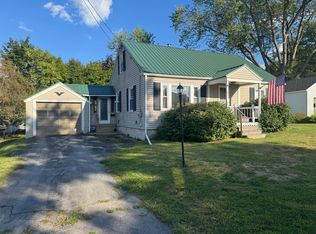 4 Cedar St, Waterville, ME 04901