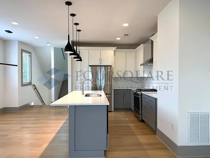 1105 Glascock St #102 — Photo 21