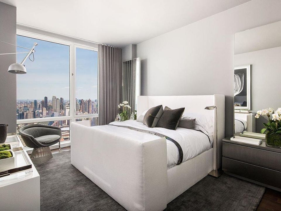 1st image of 605 W 42nd St Ph 5B