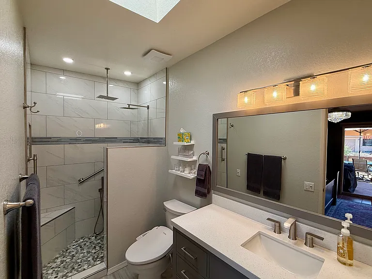 1553 W Via Del Jarrito — Photo 12