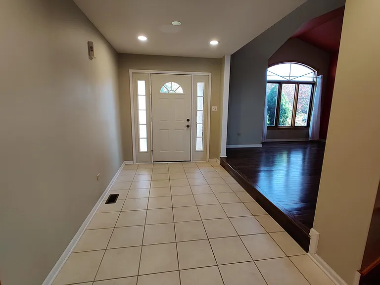7810 Brookside Glen Dr — Photo 13