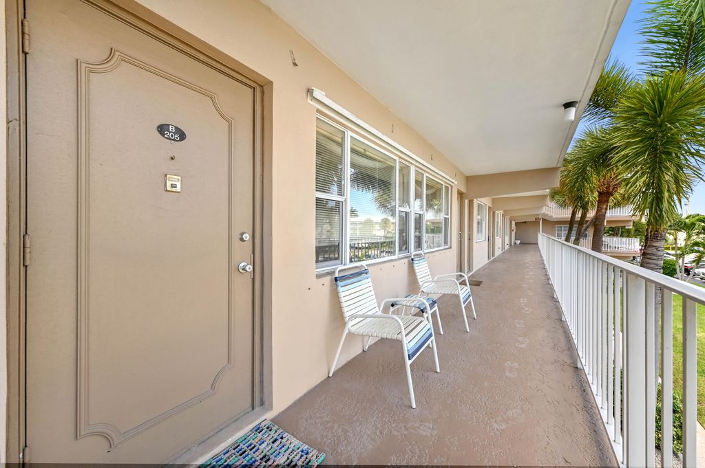 3200 NE 7th Court #205b, photo 5