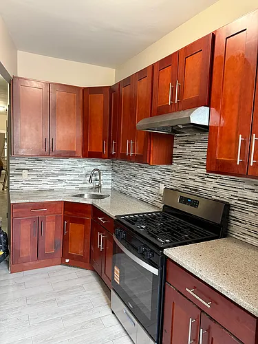 111-25 Jamaica Ave #2B Photo 1
