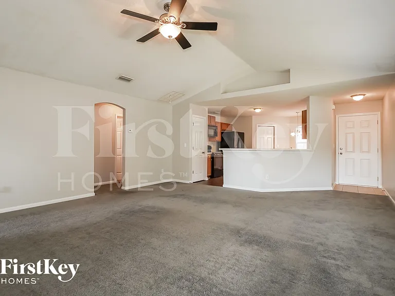 2089 W Lymington Way — Photo 5