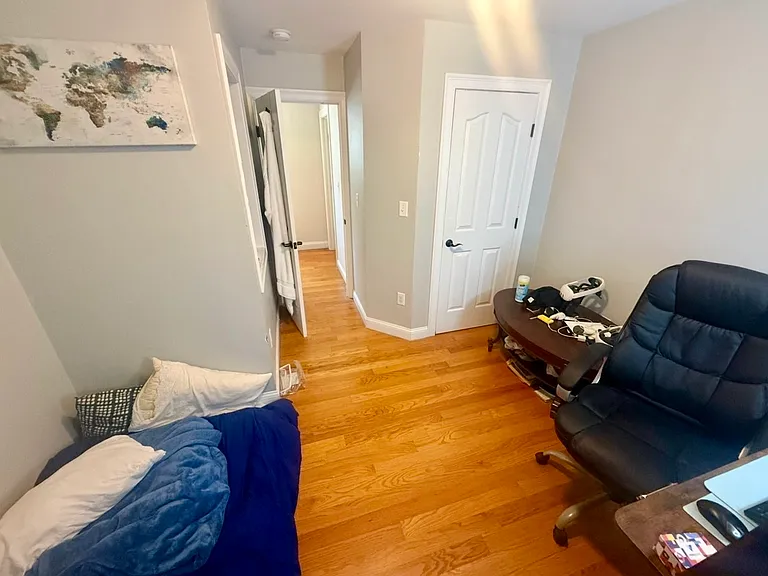 27 Antwerp St #2 — Photo 16
