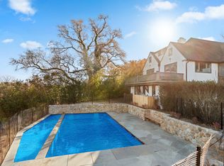 52 Fairlawn Dr, Montauk, NY 11954