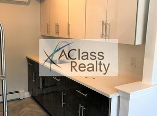 2408 Hoyt Ave S #1, Astoria, NY 11102