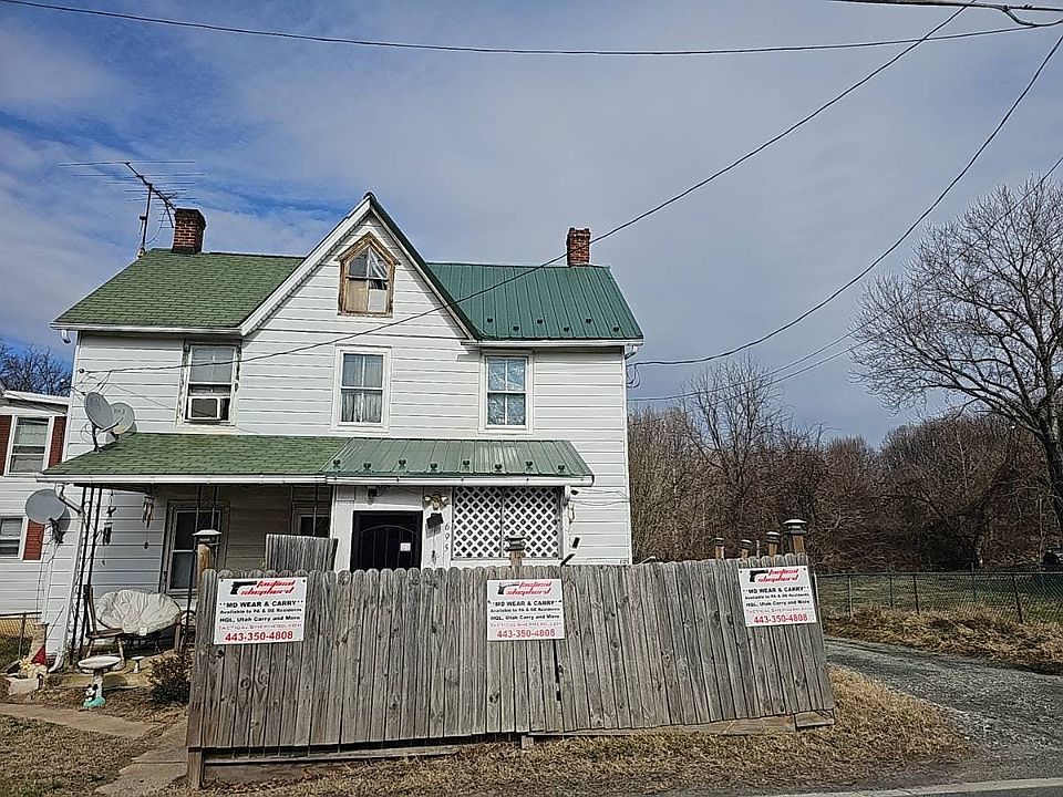 1st image of 695 Elk Mills Rd