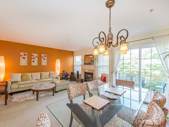 4th image of 56 Mountainside Dr #56