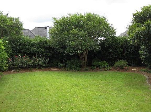 3rd image of 355 Sugar Highland Blvd