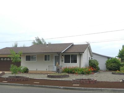 1301 Rainier Rd, Woodburn, OR, 97071