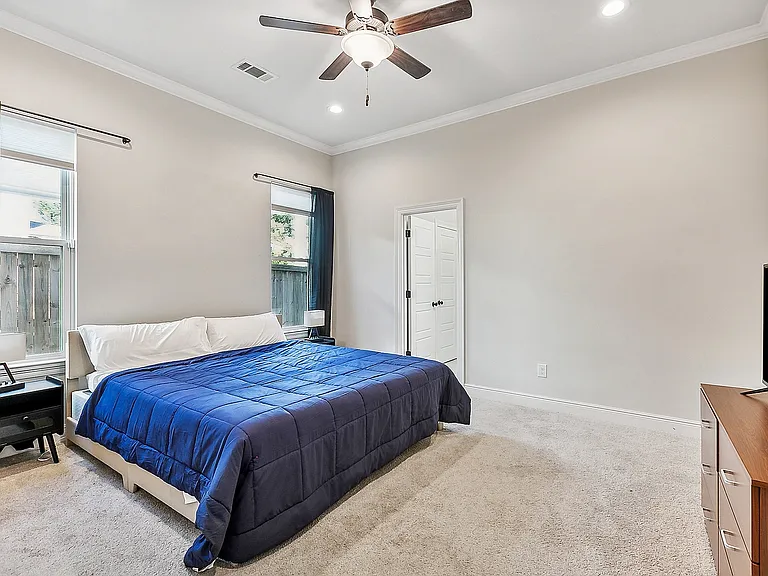 9003 Magnolia Dr — Photo 12