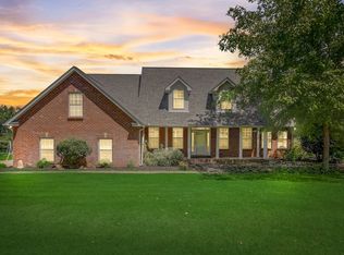 1354 Narrows Of The Harpeth Rd, Kingston Springs, TN 37082