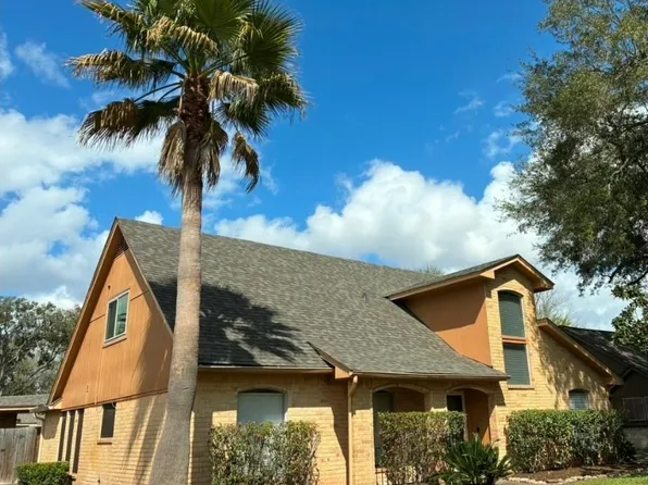 8810 Covent Garden St, Houston, TX 77031