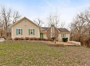 21905 Hedge Hill Rd, Pleasant Hill, MO 64080