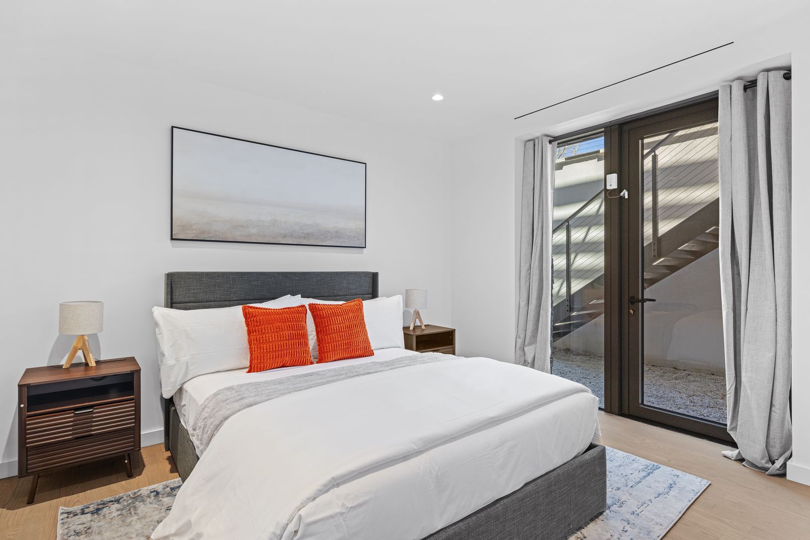  Guest Ensuite with Exterior Access