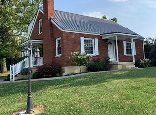 920 Mount Carmel Ave, Flemingsburg, KY 41041