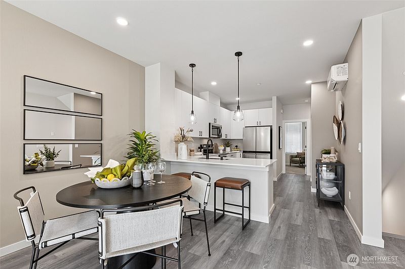 2nd image of 16830 20th Avenue W #F6