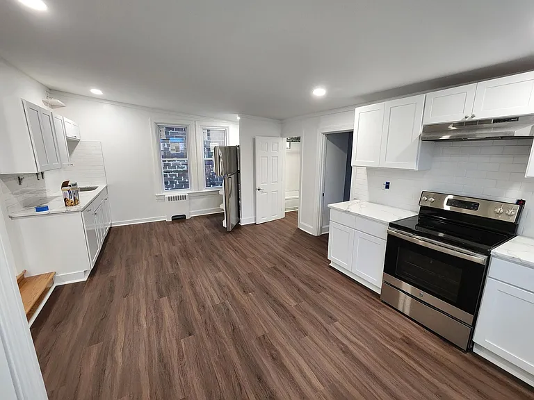 S 2nd St — Photo 3
