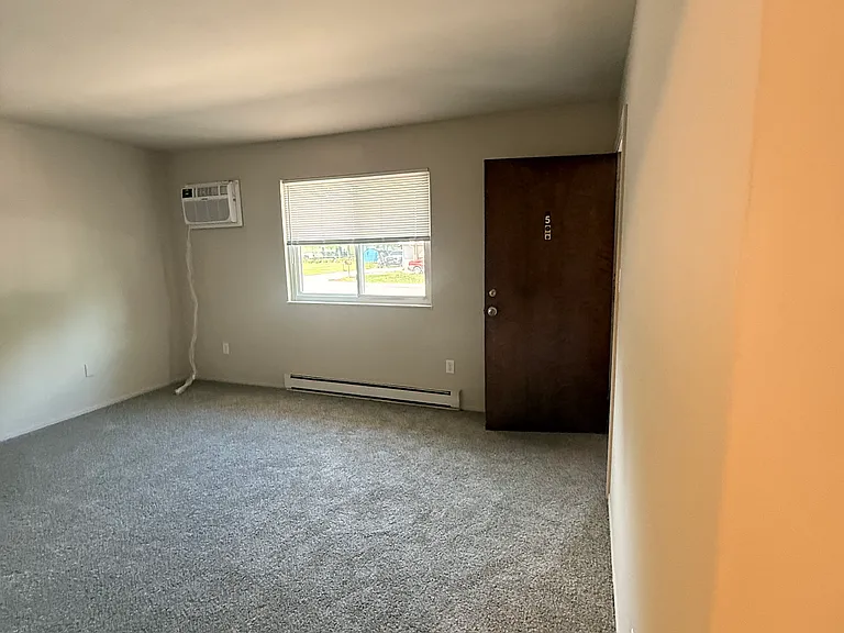 510 Henrietta St #5 — Photo 4
