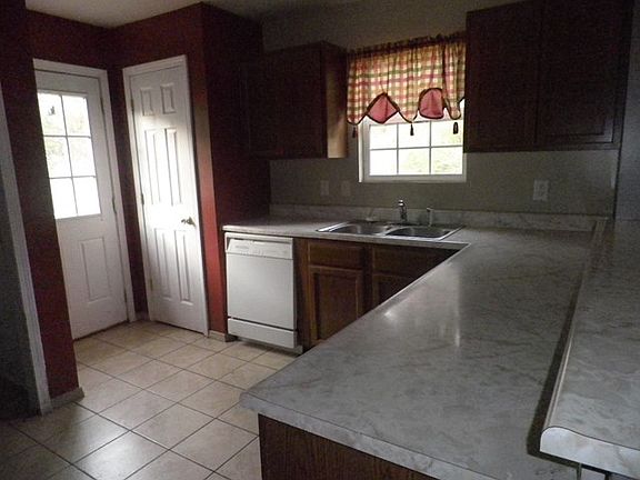 5th image of 1082 Township Road 266