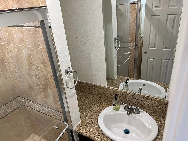2526 E Balsam Ave — Photo 9